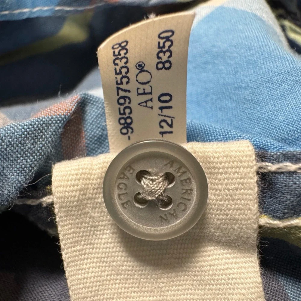 American Eagle Plaid Shirt Mens XL Blue Vintage Fit Short Sleeve Button Down